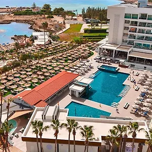 Cavo Maris Hotel